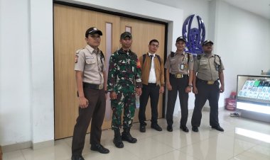 Babinsa Koramil 06-05 / Bogor Utara Laksanakan Pengamanan Ibadah Mingguan di Gereja Tiberias