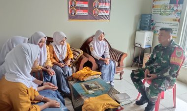 Koramil 2206/Parakansalak Lakukan Kegiatan Komsos dengan Masyarakat