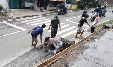 Babinsa Koramil 2208/Nyalindung Laksanakan Karya Bakti