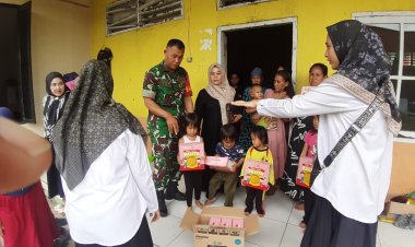 Babinsa Citarik Dampingi Bidan Desa dalam Pemberian PMT untuk Balita