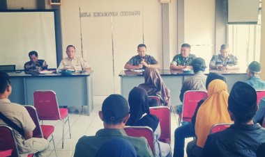 Danramil 2204/Cikidang Laksanakan Silaturahmi dengan Tokoh Masyarakat Desa Cikidang