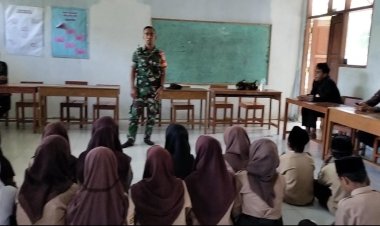 Koramil 2213/Jampang Kulon Gelar Pembinaan kepada Pelajar Pramuka di Kecamatan Kalibunder