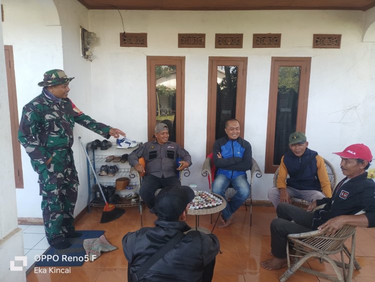 Koramil 2210/Pabuaran Laksanakan Kegiatan Komsos Bersama Warga