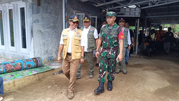 Dandim 0622/Kab Sukabumi Dampingi Kunker Kepala BNPB dan Rapat Koordinasi Percepatan Pembangunan Huntap untuk Korban Bencana Alam di Kabupaten Sukabumi