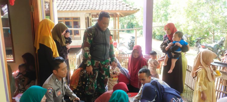 Koramil 2213/Jampang Kulon Laksanakan Pendampingan Posyandu Sudirman