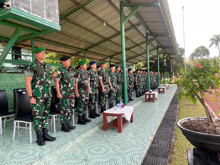 Danrem 061/SK dampingi Wakasad pada Upacara Pembukaan Latsarmil