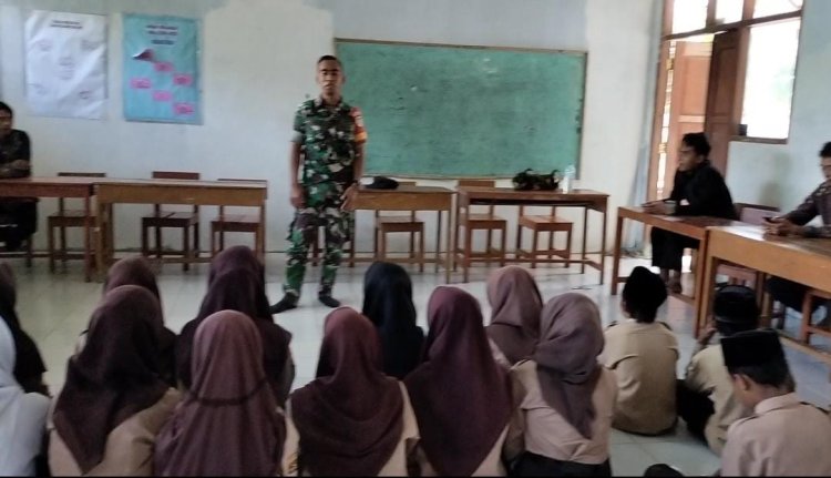 Koramil 2213/Jampang Kulon Gelar Pembinaan kepada Pelajar Pramuka di Kecamatan Kalibunder