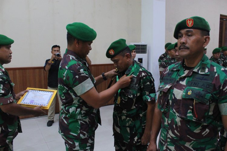 Dandim 0606/KB Pimpin acara Wisuda Purna Tugas, Korps Raport Masuk Satuan, dan perayaan ulang tahun anggota