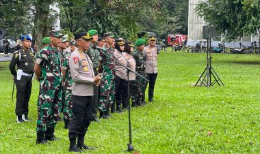 Karoops Polda Jabar dan Kasiops Kasrem 061/Sk Pimpin Apel Kesiapan Pengamanan di Kebun Raya Bogor