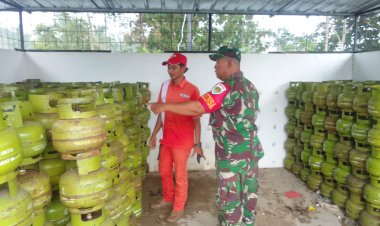 Pengecekan Pangkalan LPG 3 Kg oleh Babinsa Koramil 2215/Ciemas