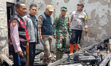 Babinsa Koramil 2210/Pabuaran Laksanakan Monitoring Pasca Kebakaran Rumah Warga