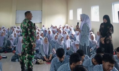 Babinsa Koramil 2207/Jampang Tengah Gelar Kegiatan Wawasan Kebangsaan di MAN 4 Sukabumi