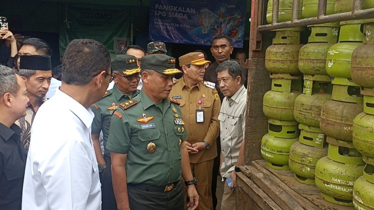 Wamen ESDM Tinjau Distribusi Gas Elpiji di Kabupaten Bogor, Pangdam dan Danrem Pastikan Ketersediaan Aman