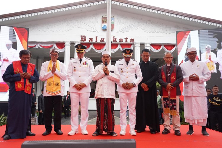 Pemuka Agama Panjatkan Doa Untuk Kepemimpinan Dedie-Jenal