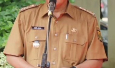 Bupati Sukabumi H. Asep Jafar Pimpin Apel Pagi, Tekankan Kekompakan ASN dalam Mewujudkan Sukabumi Maju, Unggul, Berbudaya, dan Mubarokah