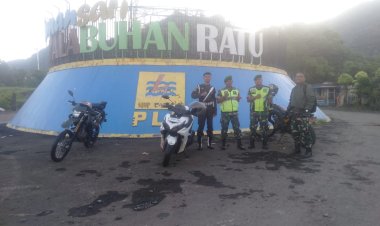 Babinsa Koramil 2208/Nyalindung Laksanakan Pengamanan Kunjungan RI 2 ke Palabuhanratu