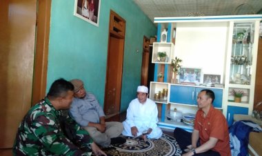 Babinsa Koramil 2204/Cikidang Dampingi Kegiatan Posyandu Kenanga