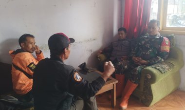 Babinsa Koramil 2210/Pabuaran Laksanakan Komsos di Desa Sukajaya