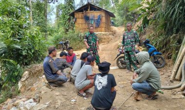 Babinsa Koramil 2214/Surade Laksanakan Komsos di Desa Pasiripis