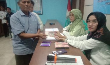 Pemerintah Desa Pamuruyan Salurkan Insentif untuk RT, RW, dan Karang Taruna