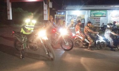 Patroli Malam Gabungan Menyambut Idul Fitri 1446 Hijriah di Kecamatan Parakansalak