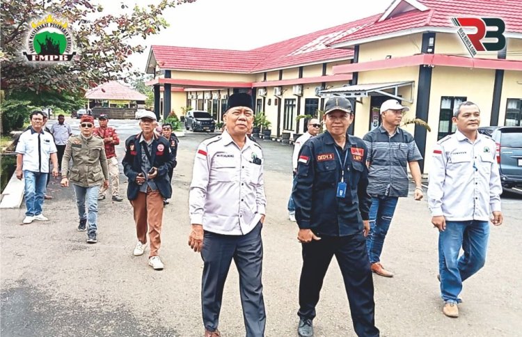 FMPB Bersama Puluhan LSM/Ormas Laporkan ASDP dan KPU Pesawaran ke Polres