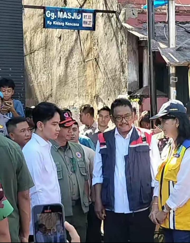 Bupati Sukabumi Sambut Kedatangan Wapres RI Tinjau Lokasi Bencana Banjir di Pelabuhan Ratu