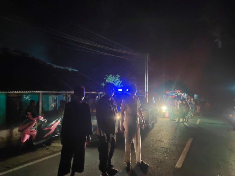 Polsek Palabuhanratu Amankan Warga yang Membakar Kayu di Dalam Rumah hingga Sebabkan Kebakaran