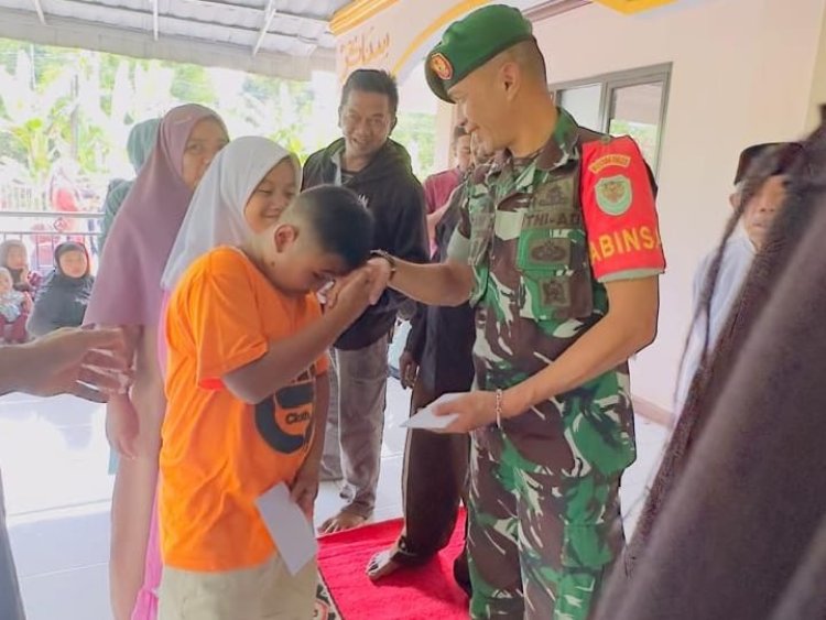Babinsa Koramil 2205/Kalapanunggal Hadiri Santunan Anak Yatim di Masjid An Nur