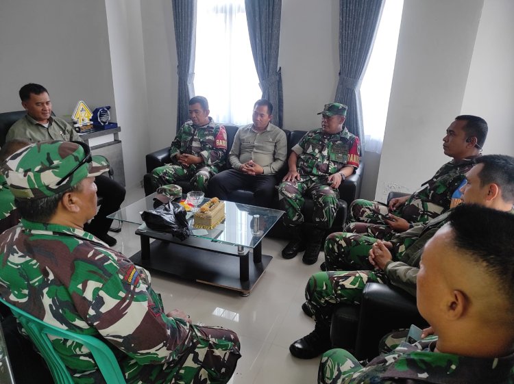 DANRAMIL 2206/PARAKAN SALAK HADIRI RAPAT PEMBAHASAN DAN PEMBAGIAN KUPON BANSOS & BAKSOS DALAM RANGKA HUT TNI AU