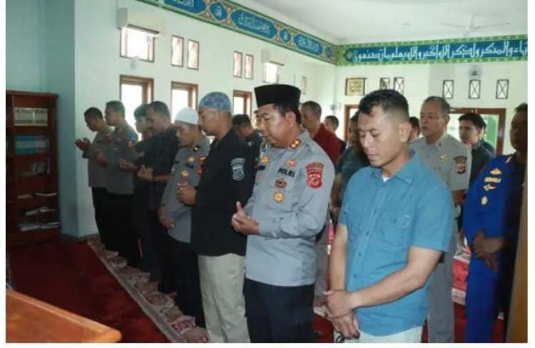 Polres Sukabumi Gelar Salat Gaib dan Doa Bersama untuk Tiga Anggota Polri yang Gugur