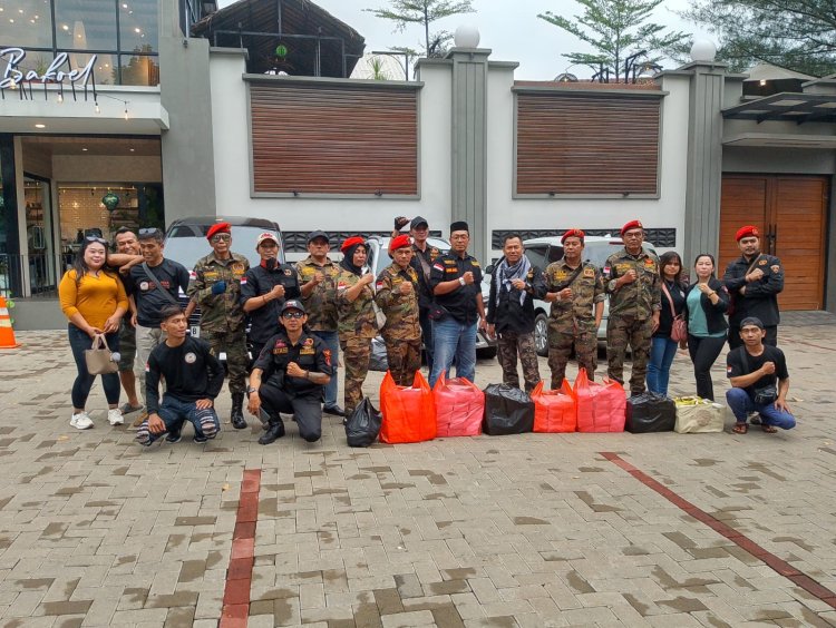 Ormas Grip Jaya PAC Bogor Timur dan Ranting Bagikan Takjil di Bulan Ramadhan