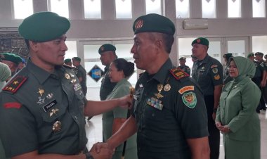 DANREM PIMPIN LANGSUNG SYUKURAN KENAIKAN PANGKAT PERSONEL MAKOREM 061/SURYAKANCANA