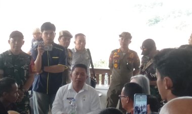 Warga Desa Cihaur Tuntut Penanganan Serius Banjir Lumpur, Wakil Bupati Turun Tangan