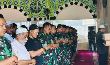 Pelaksanaan Shalat Ghoib Jenazah untuk Almarhumah Artis Senior Titik Puspa di Korem 061/Suryakancana