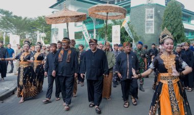 Ketua DPRD Kabupaten Sukabumi Hadiri Gelar Budaya Rakyat 2025: Merajut Harmoni, Melestarikan Tradisi, Menuju Kabupaten Sukabumi yang Mubarokah
