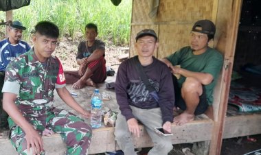 Babinsa Desa Cicadas Laksanakan Komsos dan Monitoring Wilayah