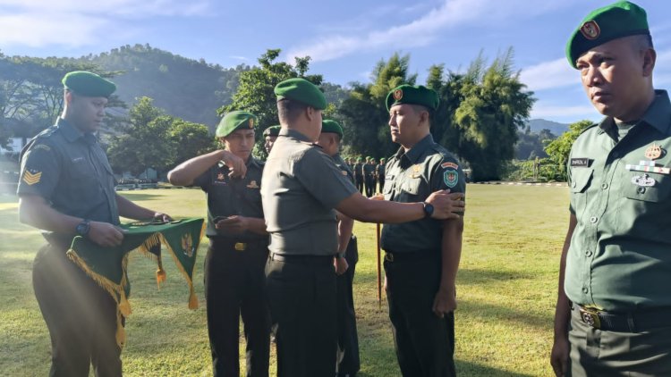 UPACARA KENAIKAN PANGKAT PERIODE 1 APRIL 2025 DAN SYUKURAN HUT KE-13 KODIM 0622/KABUPATEN SUKABUMI