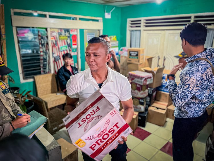 Geledah Gudang Miras di Ciheuleut, Petugas Sita 1.787 Botol Miras