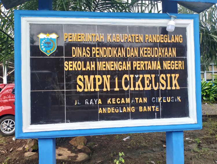 Kepsek SMPN 1 Cikeusik Diduga Enggan Temui Wartawan, Sudah Lebih dari 5 Kali Dikunjungi