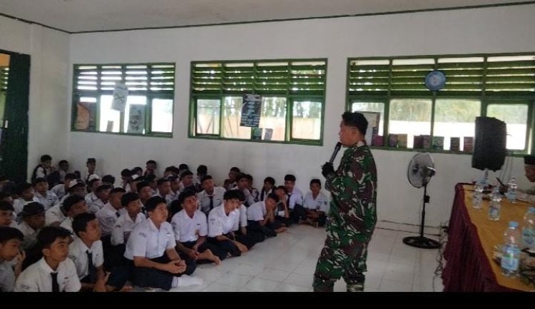 Serka Rial Hadiri Sosialisasi Program Sekolah Ramah Anak di SMPN 2 Jampang Tengah, Kabupaten Sukabumi