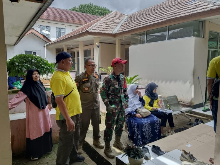 Danramil 2209/Lengkong Hadiri Kegiatan Pelayanan Pemeriksaan Kesehatan Gratis dalam Rangka HUT ke-49 Puskesmas Lengkong