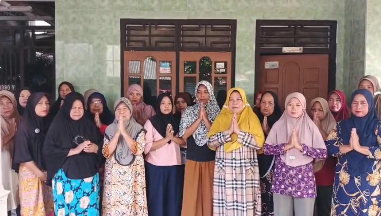 Dijebak, Ibu-Ibu Pengajian Klarifikasi dan Minta Maaf