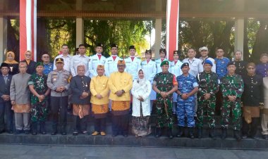 Dandim 0622/Kab Sukabumi Hadiri Upacara Hardiknas di Palabuhanratu