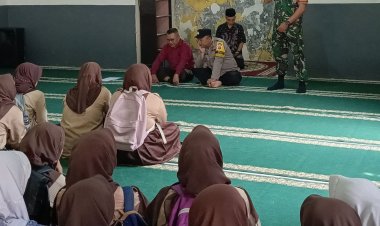 Babinsa Koramil 2208/Nyalindung Berikan Himbauan kepada Siswa Pasca Kelulusan
