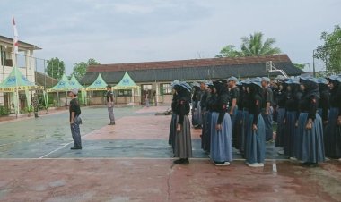 Danramil 2207/Jampangtengah Hadiri Upacara Penutupan P5 di SMAN 1 Jampangtengah