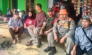 Babinsa Koramil 2209/Lengkong Laksanakan Kegiatan Komsos di Desa Langkapjaya