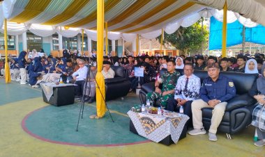 Babinsa Koramil 2206/Parakansalak Hadiri Acara Pelepasan Siswa SMAN 1 Parakansalak