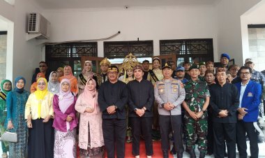 Karnaval dan Gelar Budaya Hari Nelayan ke-65 Palabuhanratu Meriahkan Sukabumi