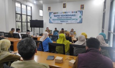 Babinsa Koramil 2206/Parakansalak Hadiri Rapat Koordinasi Tingkat Kecamatan